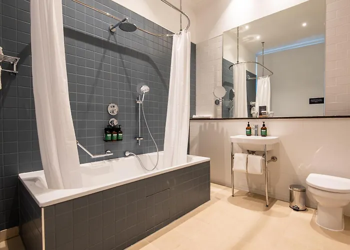 Voco Grand Central Glasgow By Ihg